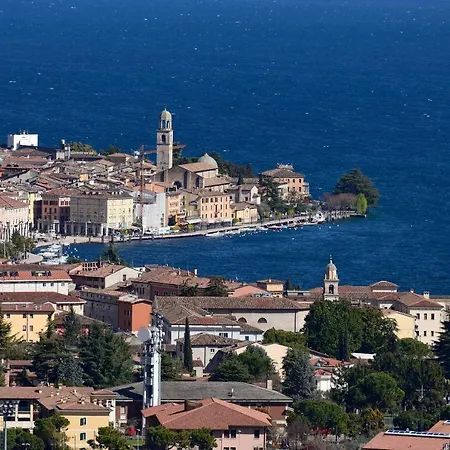 Antico Palazzo Signorile شقة سالو